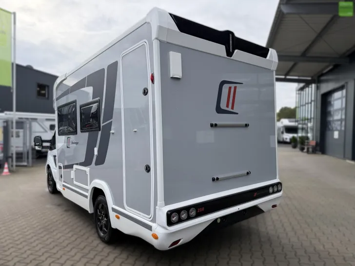 Fahrzeugbild Challenger Teilintegriert Graphite Edition 250 Arctic 2026 #5