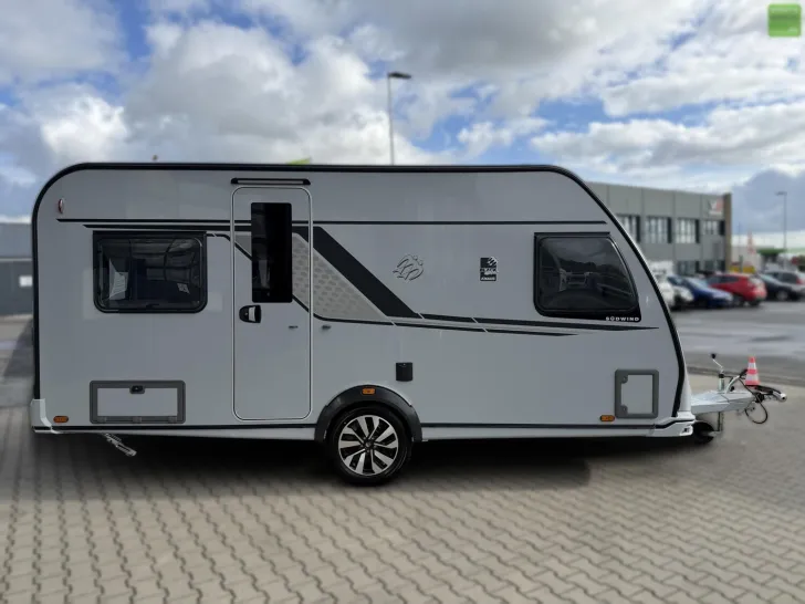 Fahrzeugbild Knaus Südwind BLACK SELECTION 450 FU 1700kg 2026 #3