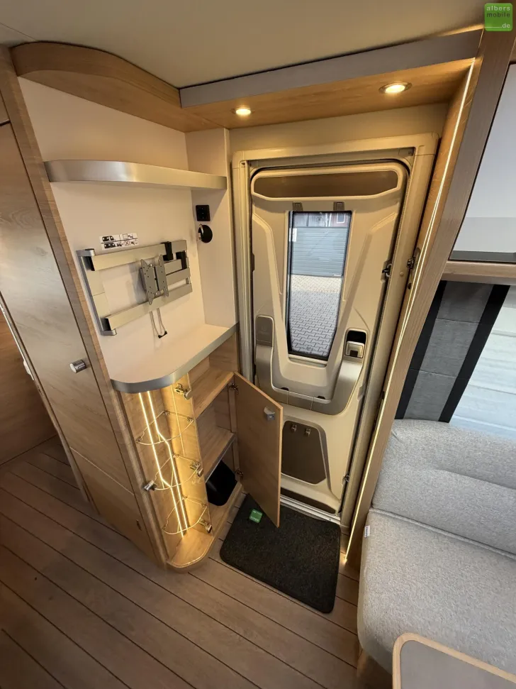 Fahrzeugbild Knaus Südwind BLACK SELECTION 450 FU 1700kg 2026 #14