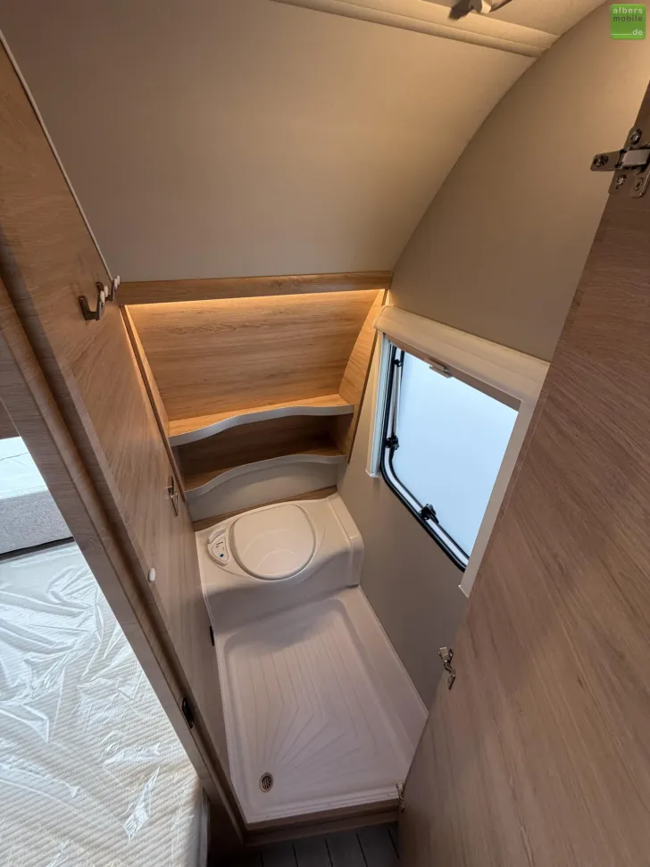 Fahrzeugbild Knaus Südwind BLACK SELECTION 450 FU 1700kg 2026 #23