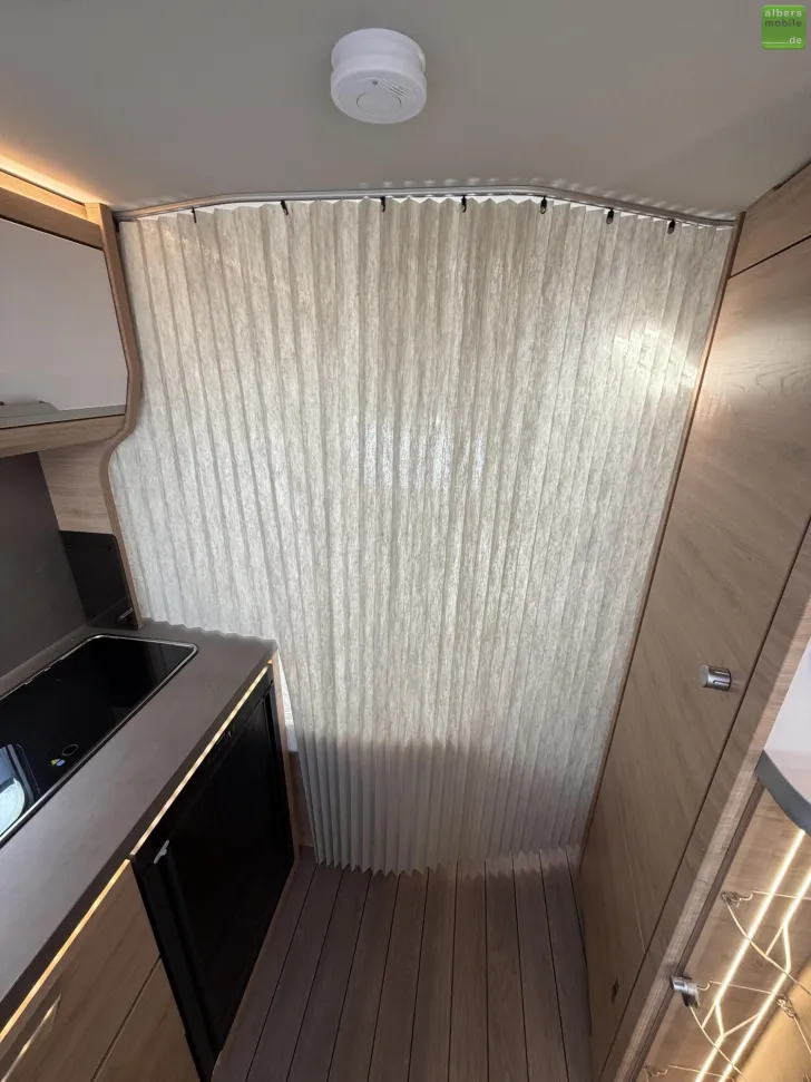 Fahrzeugbild Knaus Südwind BLACK SELECTION 450 FU 1700kg 2026 #26