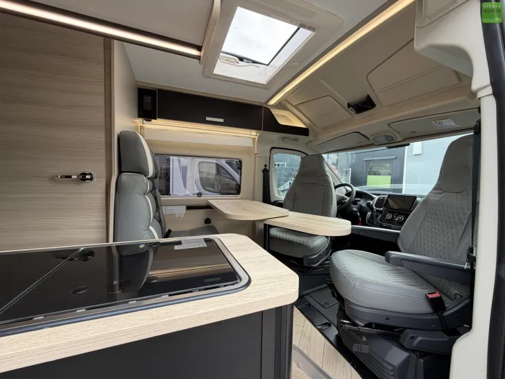 Fahrzeugbild Challenger Van Sport Edition V217 Arctic Automatik 2026 #9