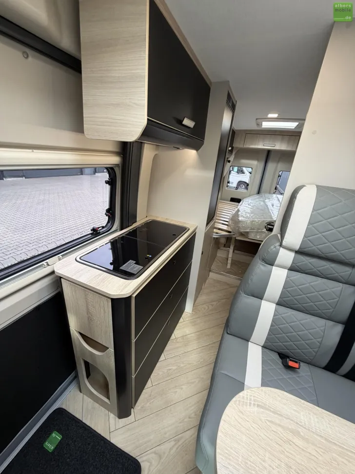 Fahrzeugbild Challenger Van Sport Edition V217 Arctic Automatik 2026 #14