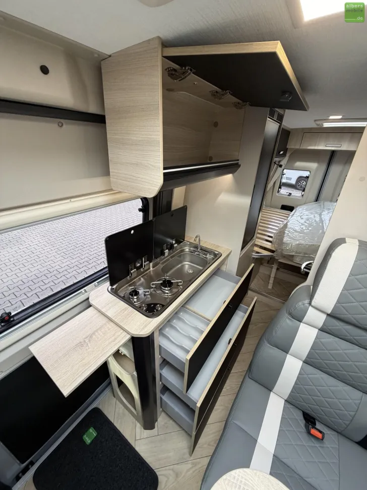 Fahrzeugbild Challenger Van Sport Edition V217 Arctic Automatik 2026 #15