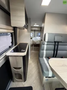 Fahrzeugbild Challenger Van Sport Edition V217 Arctic Automatik 2026 #17