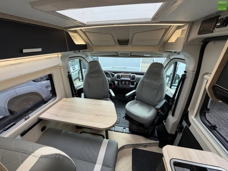 Fahrzeugbild Challenger Van Sport Edition V217 Arctic Automatik 2026 #25