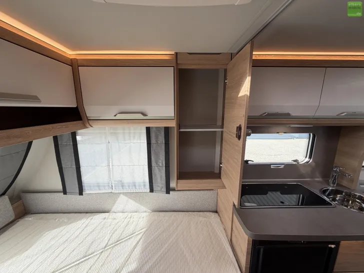 Fahrzeugbild Knaus Südwind BLACK SELECTION 460 EU Einzelbetten 2026 #25