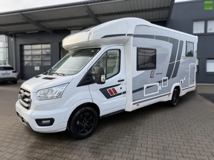 Fahrzeugbild Challenger Teilintegriert Graphite Edition 287 Arctic 2026 #6