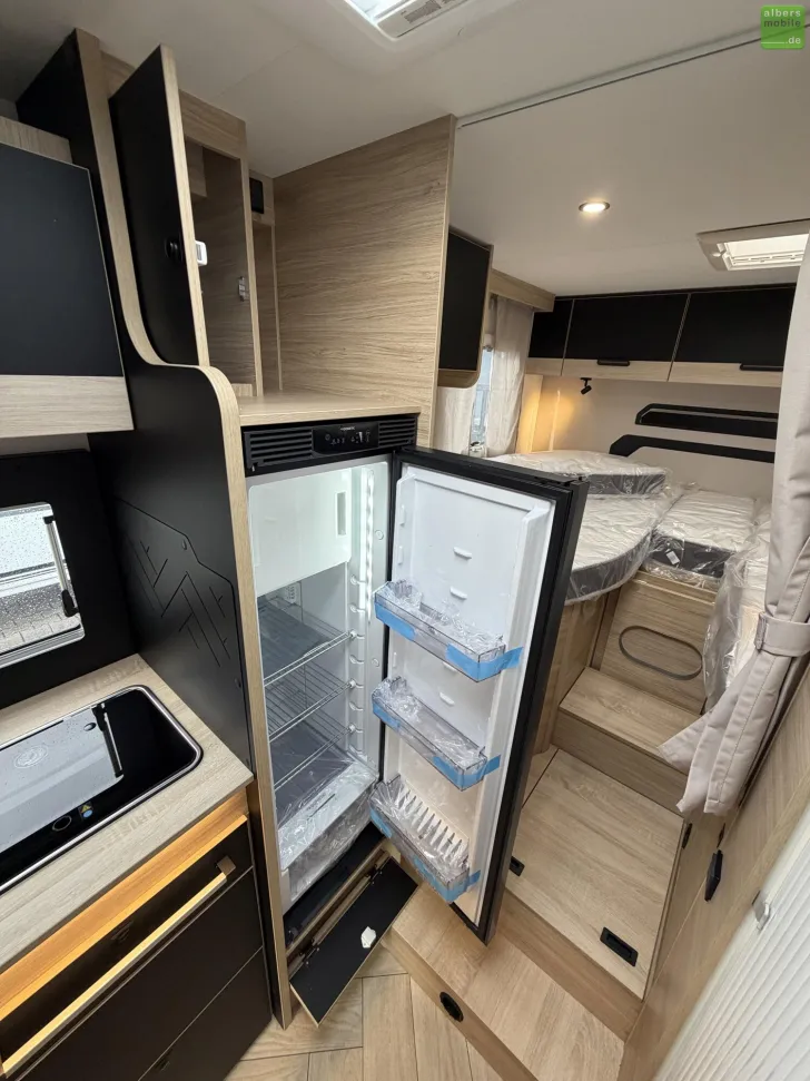 Fahrzeugbild Challenger Teilintegriert Graphite Edition 287 Arctic 2026 #14