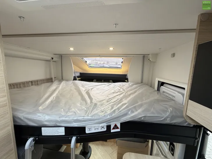 Fahrzeugbild Challenger Teilintegriert Graphite Edition 287 Arctic 2026 #25