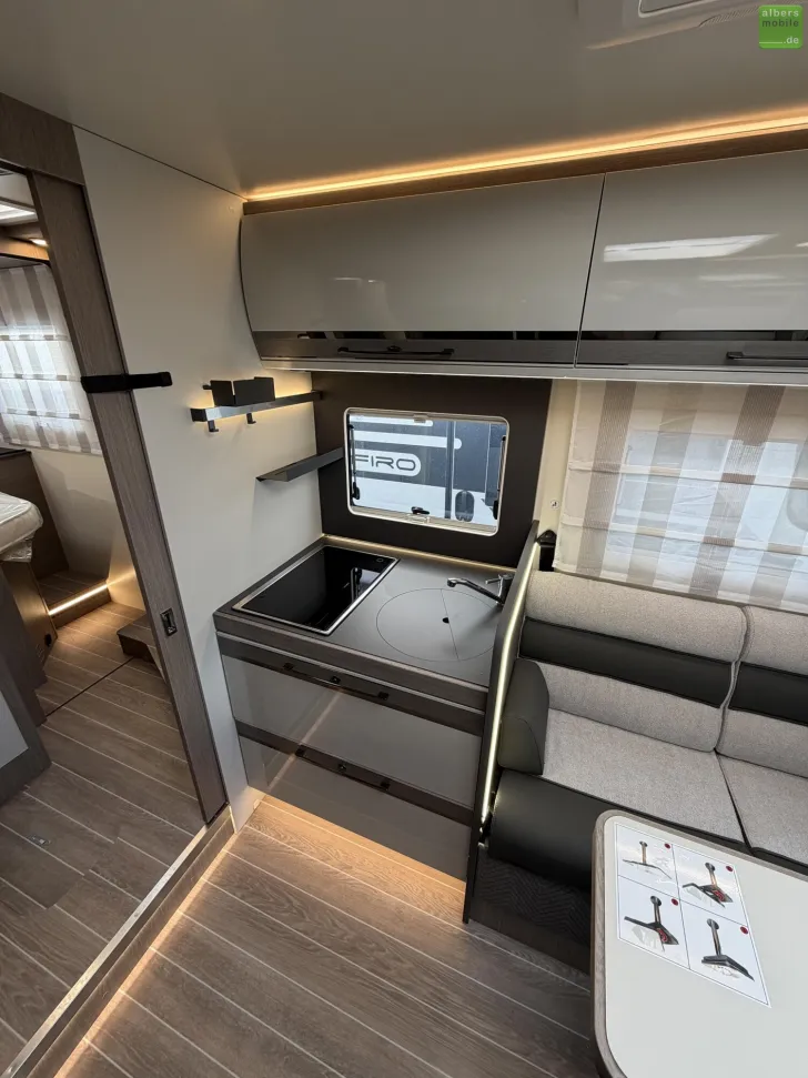 Fahrzeugbild Roller Team Zefiro 266 P 2xLithium 400W Solar 4100 kg 2026 #12