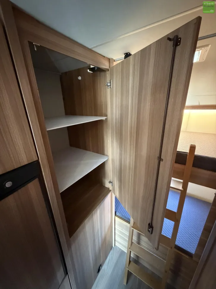 Fahrzeugbild Weinsberg CaraHome 600 DKG Thule Lift Navi Markise 6 Sitze #17