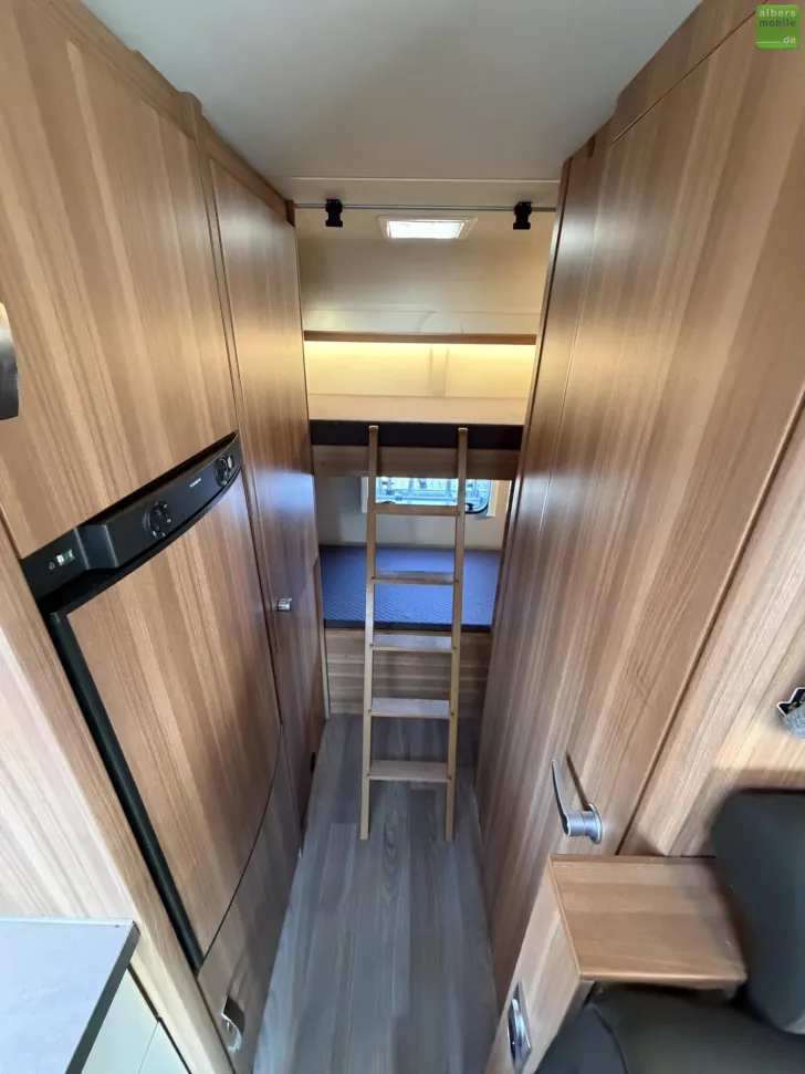 Fahrzeugbild Weinsberg CaraHome 600 DKG Thule Lift Navi Markise 6 Sitze #20