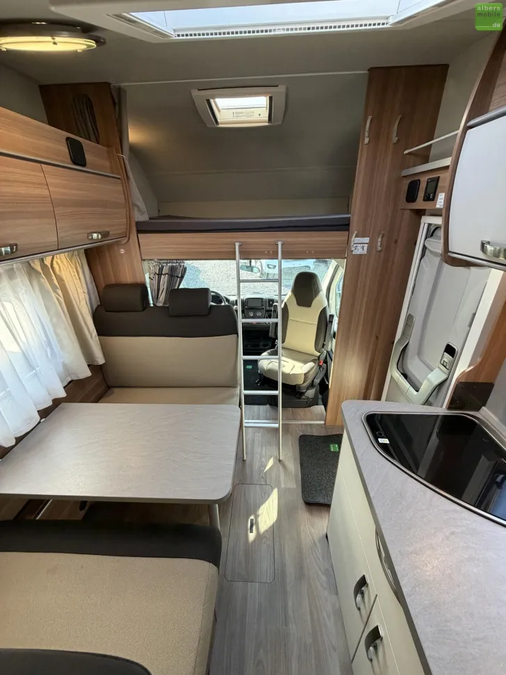 Fahrzeugbild Weinsberg CaraHome 600 DKG Thule Lift Navi Markise 6 Sitze #25