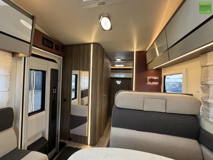 Fahrzeugbild Roller Team Kronos 290 M Sport Design Winter XXL-Garage 2026 #11