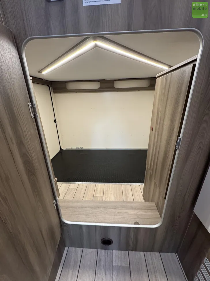 Fahrzeugbild Roller Team Kronos 290 M Sport Design Winter XXL-Garage 2026 #17