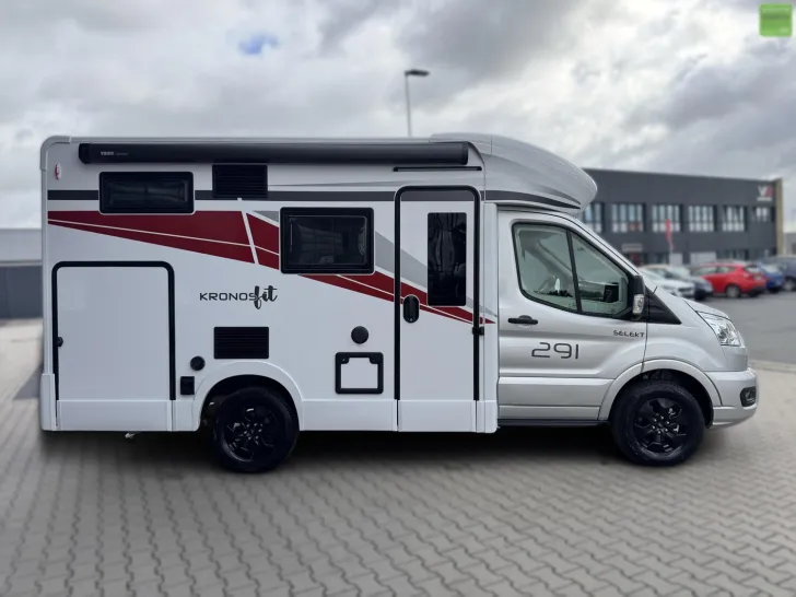 Fahrzeugbild Roller Team Kronos Fit 291 TL Design Winter Navi ACC 2026 #3