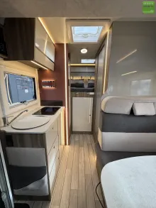 Fahrzeugbild Roller Team Kronos Fit 291 TL Design Winter Navi ACC 2026 #14