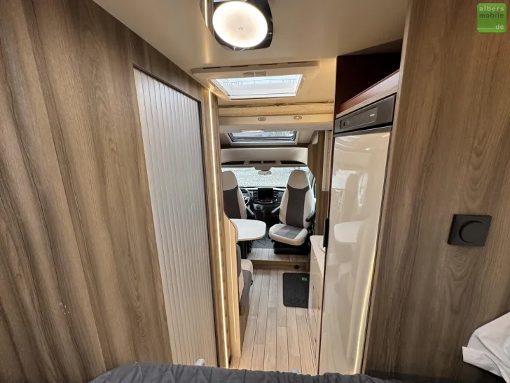 Fahrzeugbild Roller Team Kronos Fit 291 TL Design Winter Navi ACC 2026 #20