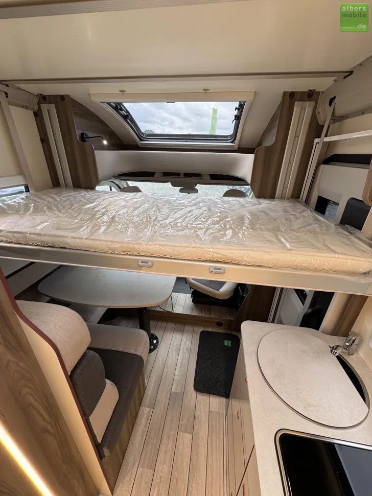 Fahrzeugbild Roller Team Kronos Fit 291 TL Design Winter Navi ACC 2026 #22