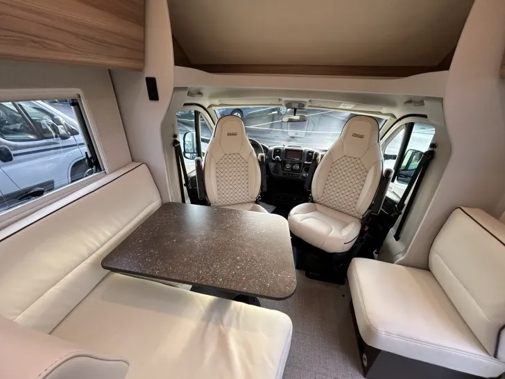 Fahrzeugbild Bürstner Lyseo TD 690 G B66 #28