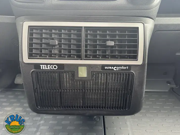 Fahrzeugbild Pössl Summit SHINE 600 L mit Schlafdach #5