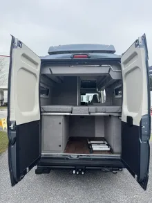 Fahrzeugbild Pössl Summit SHINE 600 L mit Schlafdach #14