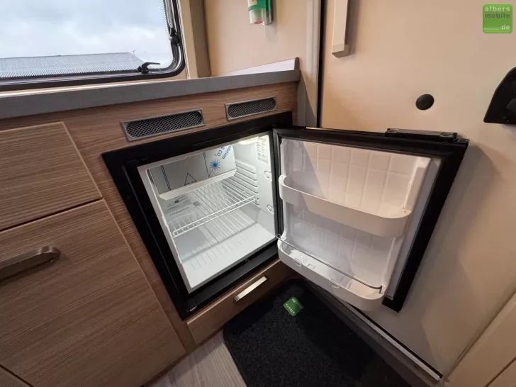 Fahrzeugbild T@B BASIC 320 Gasheizung Kühlschrank 1000kg #12