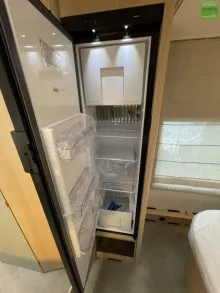 Fahrzeugbild LMC Style 450 D Queensbett Dusche 1800kg #15