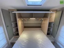 Fahrzeugbild LMC Style 450 D Queensbett Dusche 1800kg #19