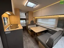Fahrzeugbild LMC Tandero 500 K Etagenbetten ATC Dusche GFK-Wände #11