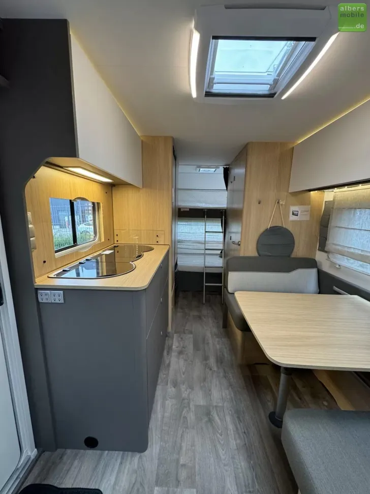 Fahrzeugbild LMC Tandero 500 K Etagenbetten ATC Dusche GFK-Wände #15
