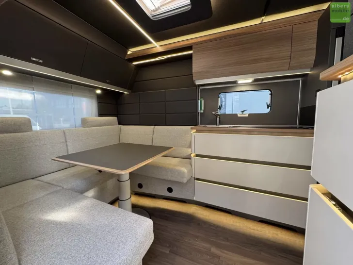 Fahrzeugbild Knaus Azur 500 EU 2000kg - Jetzt 10.509 Euro sparen! #8
