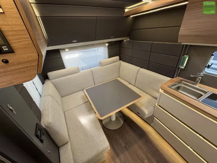 Fahrzeugbild Knaus Azur 500 EU 2000kg - Jetzt 10.509 Euro sparen! #10