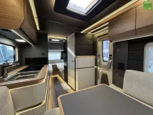 Fahrzeugbild Knaus Azur 500 EU 2000kg - Jetzt 10.509 Euro sparen! #13