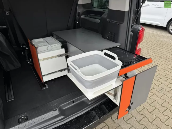 Fahrzeugbild Panama Urban 11 U11 Solar Safety AT 177PS #12