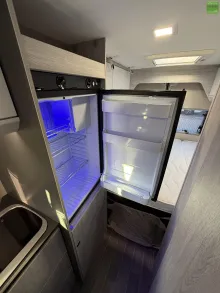 Fahrzeugbild Roller Team Livingstone 2 SPORT Winter Dieselheizung AHK #17