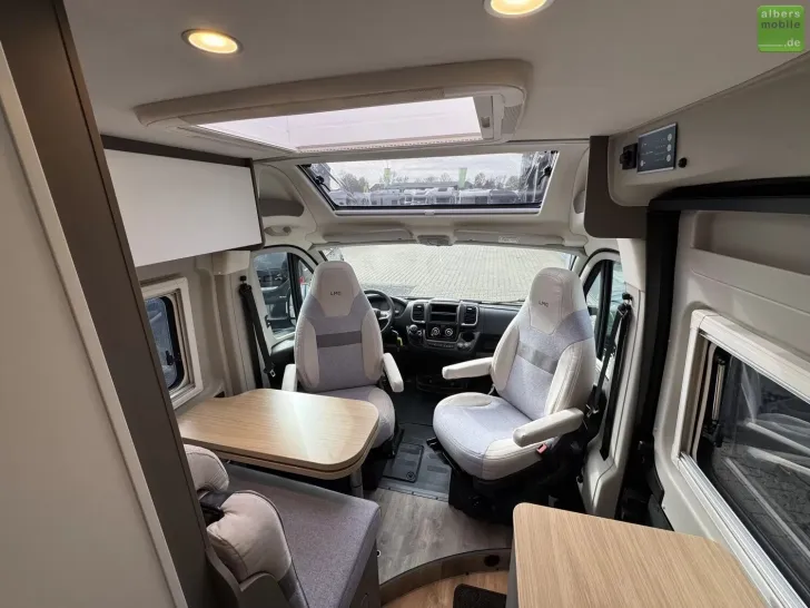 Fahrzeugbild LMC Innovan 540 5,40m Fiat Markise #24