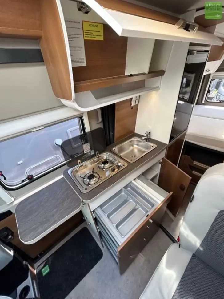 Fahrzeugbild VanTourer 600 D - Markise AHK Dieselheizung 165PS #14