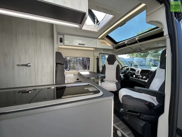 Fahrzeugbild Roller Team Livingstone Sport 6 Winter Paket LED 5,99m AHK #8