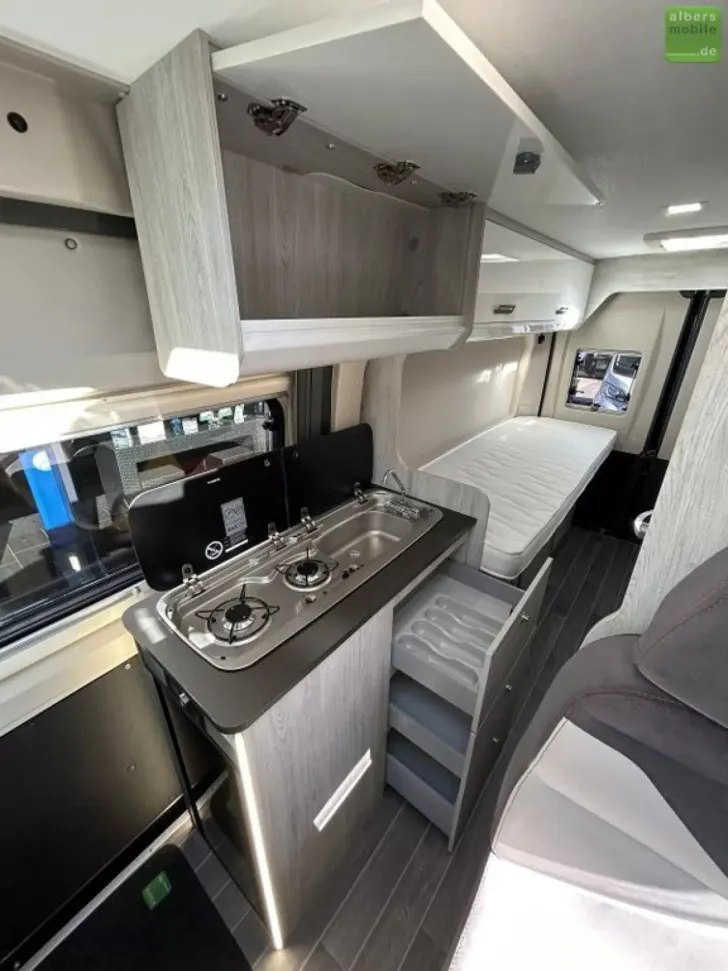 Fahrzeugbild Roller Team Livingstone Sport 6 Winter Paket LED 5,99m AHK #14