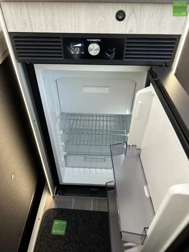 Fahrzeugbild Roller Team Livingstone Sport 6 Winter Paket LED 5,99m AHK #15