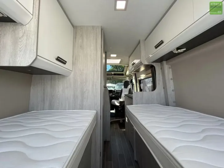 Fahrzeugbild Roller Team Livingstone Sport 6 Winter Paket LED 5,99m AHK #22