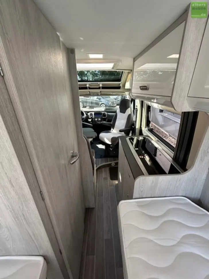 Fahrzeugbild Roller Team Livingstone Sport 6 Winter Paket LED 5,99m AHK #23