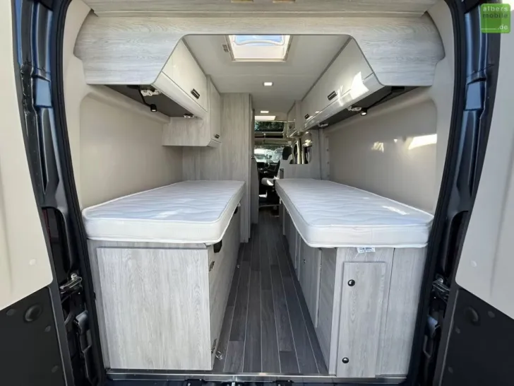 Fahrzeugbild Roller Team Livingstone Sport 6 Winter Paket LED 5,99m AHK #25