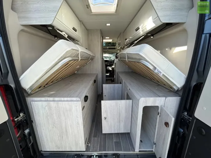 Fahrzeugbild Roller Team Livingstone Sport 6 Winter Paket LED 5,99m AHK #26