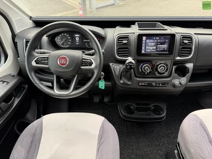 Fahrzeugbild Roller Team Livingstone Sport 6 Winter Paket LED 5,99m AHK #27