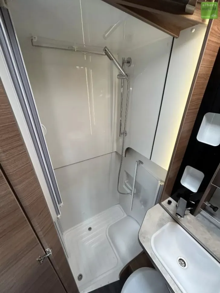 Fahrzeugbild Knaus Tourer Van 500 MQ Vansation Automatik 3500 kg TV #19