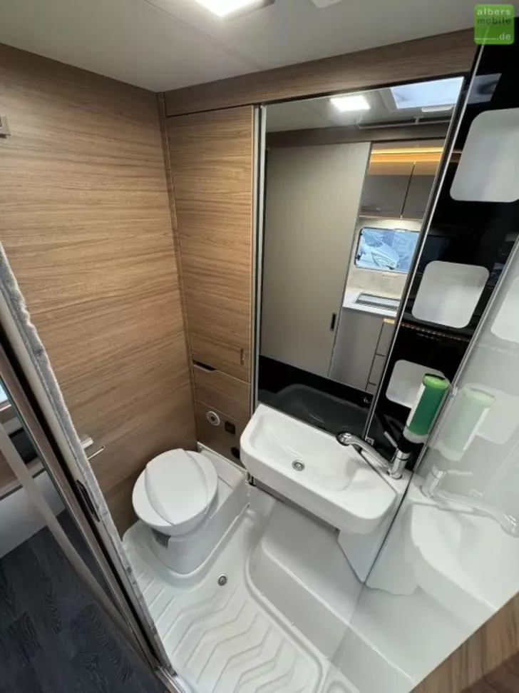 Fahrzeugbild Knaus Tourer Van 500 LT VANSATION SAT TV Thule Lift #20