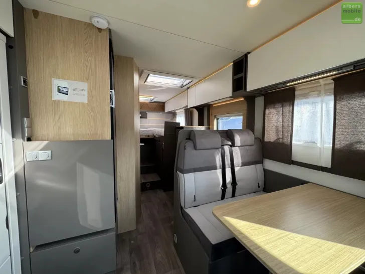 Fahrzeugbild LMC Tourer Lift H 664 G Automatik Navi Einzelbetten #11